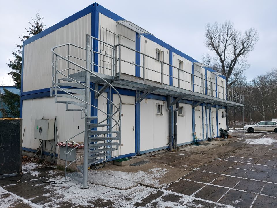 Modular buildings - Extension premises of a resting accomodation for drives